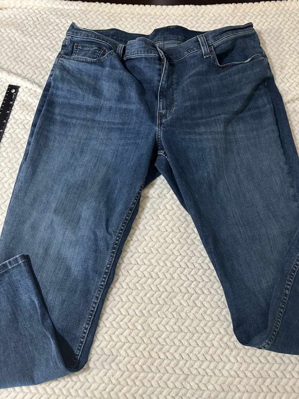 LL Bean Jeans Mens 42x30 Blue Denim Standard Fit
